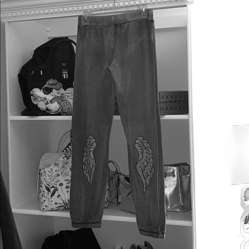 Gray sweatpants with crystallized wing detail